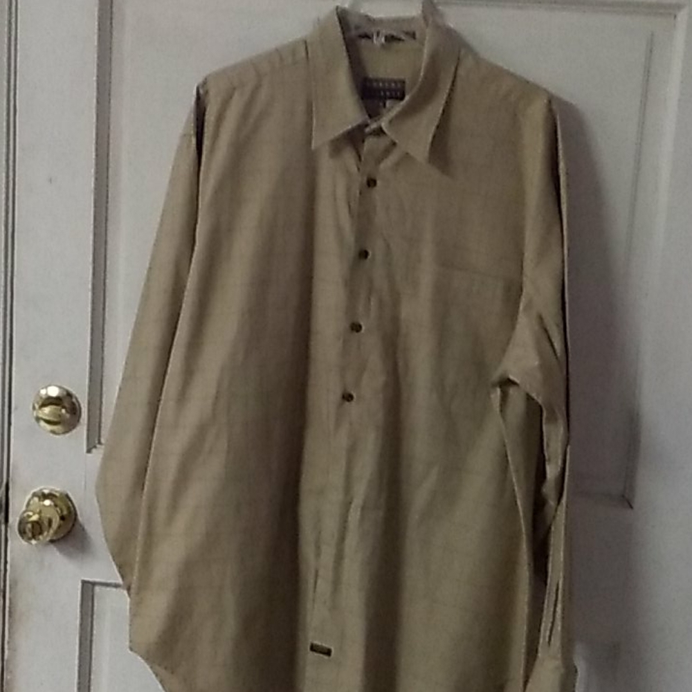 Shirts - Picture 3 of 10